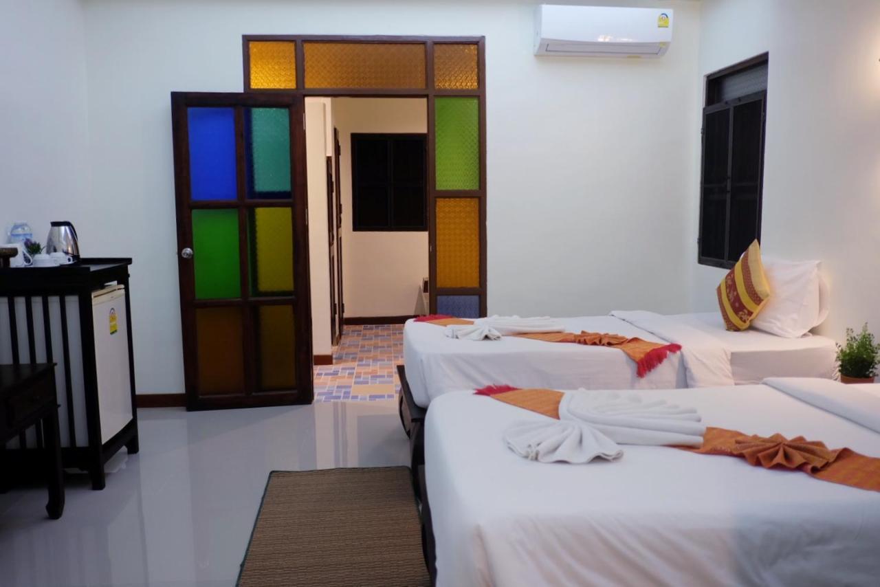 Rainforest Huahin Village Hotel エクステリア 写真